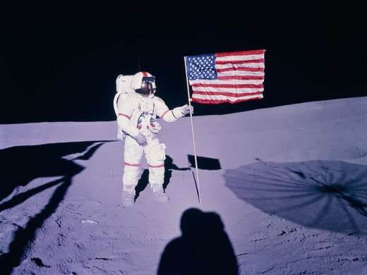 «Apollo 14 on the moon», Januar 1971. Aufnahme: NASA. Digitalisat: StAAG/RBA11-AA1761a_1